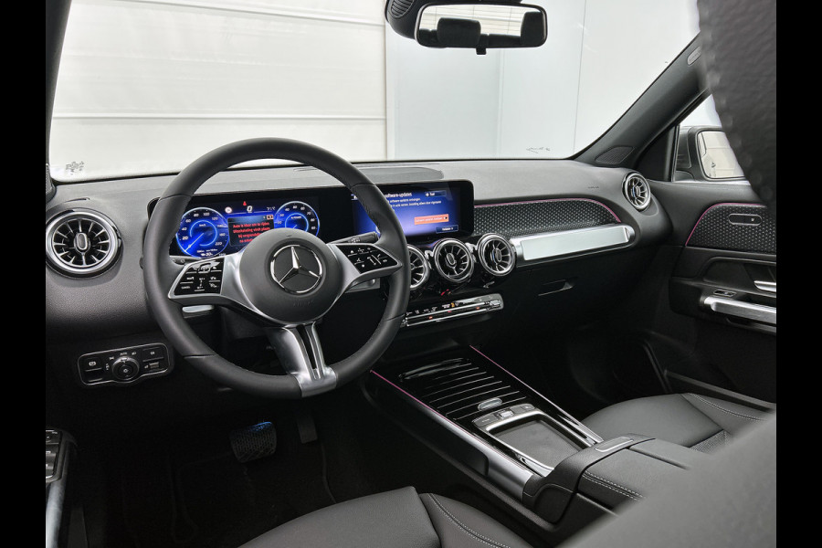 Mercedes-Benz EQB 250+ Business Solution 7p. 71 kWh | Parkeerpakket met achteruitrijcamera | EASY PACK achterklep | Sfeerverlichting | Verwarmde stoelen vooraan | Extra USB-poorten | Zitcomfortpakket | Licht- en zicht pakket |