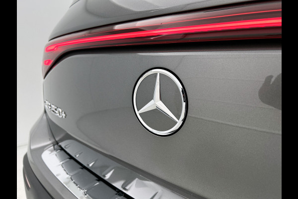 Mercedes-Benz EQB 250+ Business Solution 7p. 71 kWh | Parkeerpakket met achteruitrijcamera | EASY PACK achterklep | Sfeerverlichting | Verwarmde stoelen vooraan | Extra USB-poorten | Zitcomfortpakket | Licht- en zicht pakket |