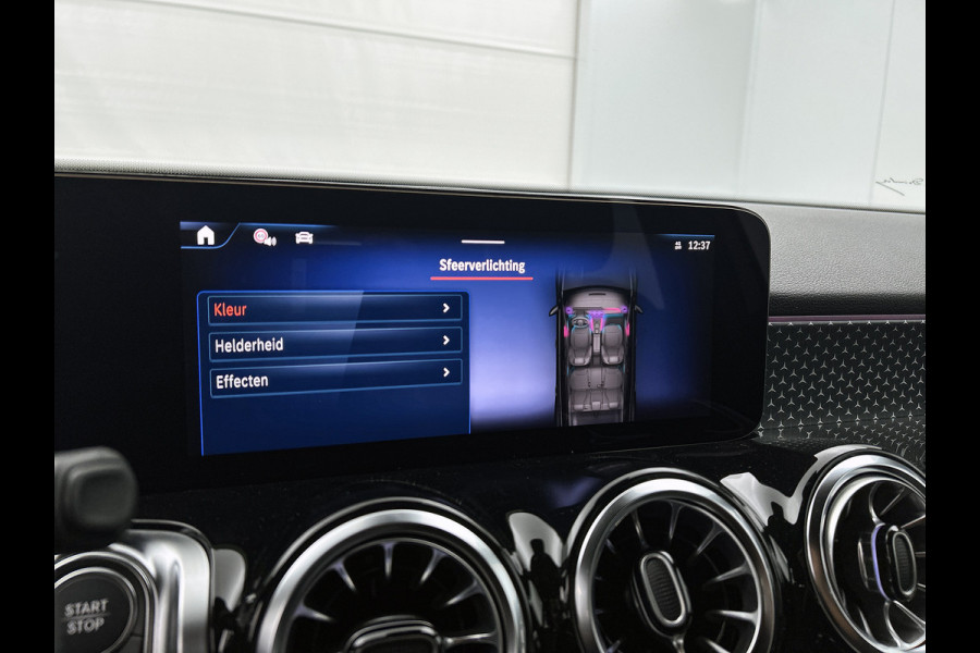 Mercedes-Benz EQB 250+ Business Solution 7p. 71 kWh | Parkeerpakket met achteruitrijcamera | EASY PACK achterklep | Sfeerverlichting | Verwarmde stoelen vooraan | Extra USB-poorten | Zitcomfortpakket | Licht- en zicht pakket |