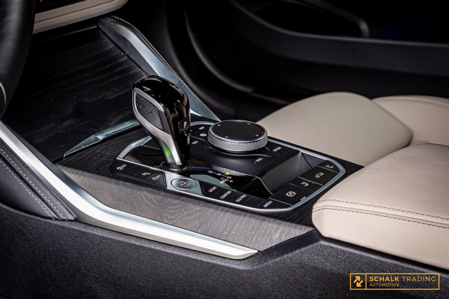 BMW 4 Serie Cabrio 420i High Executive|M-sport|E-stoel|Cam