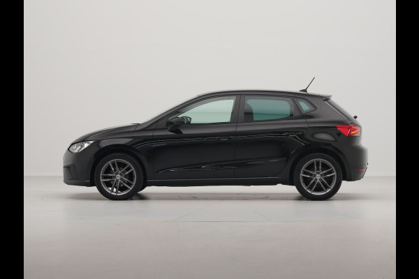 Seat Ibiza 1.0 TSI 95pk Style Business Intense Clima Navigatie Privacyglas Carplay Camera 17" velgen 321