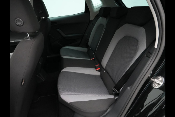 Seat Ibiza 1.0 TSI 95pk Style Business Intense Clima Navigatie Privacyglas Carplay Camera 17" velgen 321