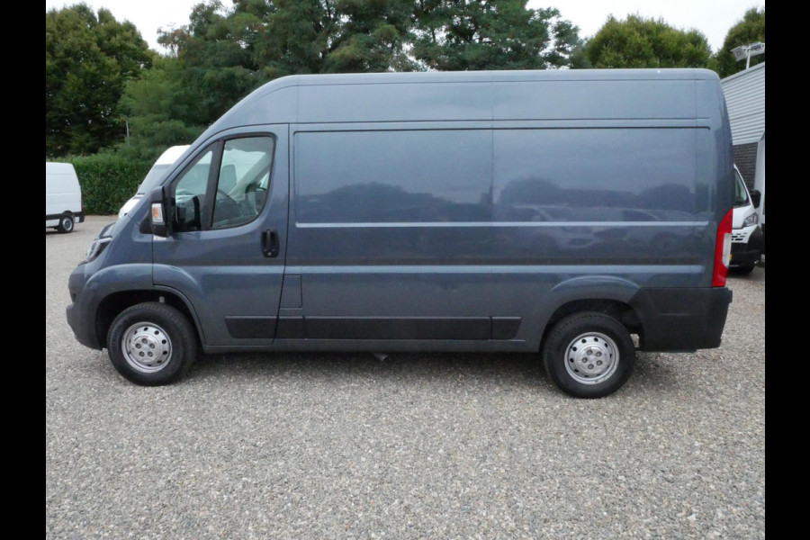 Peugeot Boxer 2.2 BlueHDi 120PK, L2H2, Airco