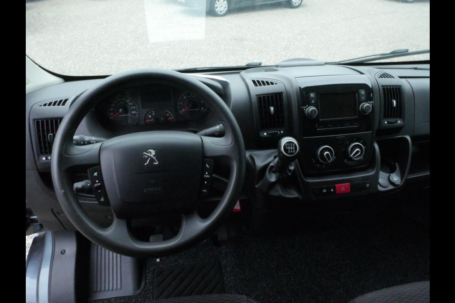 Peugeot Boxer 2.2 BlueHDi 120PK, L2H2, Airco
