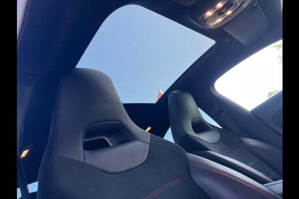Mercedes-Benz CLA-Klasse 250 e AMG Line