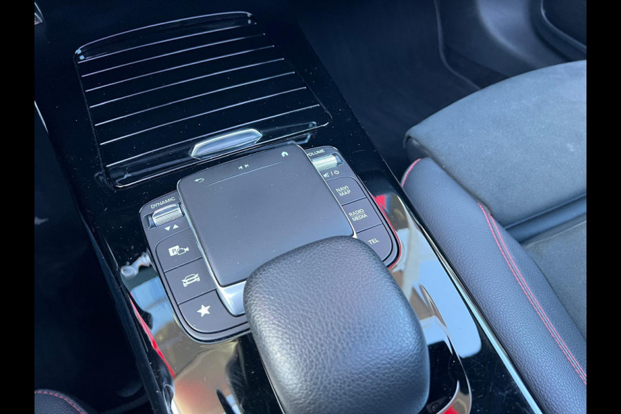 Mercedes-Benz CLA-Klasse 250 e AMG Line
