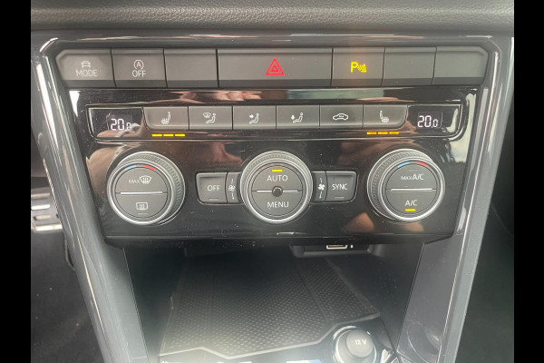 Volkswagen T-Roc 1.5 TSI R-line | panoramadak | camera | lmv 19"