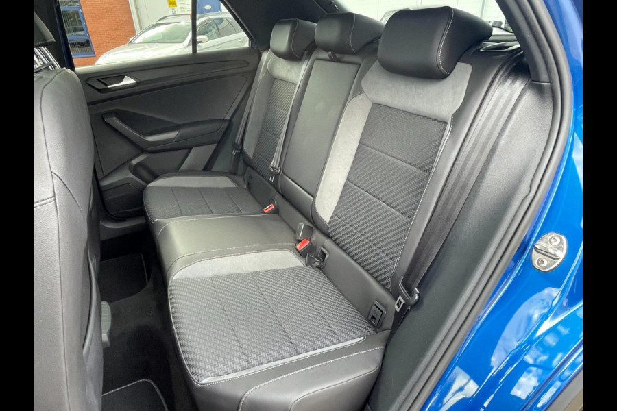 Volkswagen T-Roc 1.5 TSI R-line | panoramadak | camera | lmv 19"