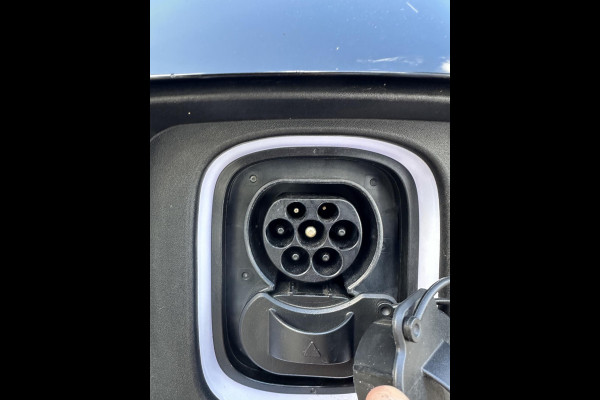 Hyundai Kona EV Fashion 64 kWh VAN: 29.900,- VOOR: 26.440,- UW HERFSTVOORDEEL: 3.460,- VOLLEDIGE FABR. GARANTIE t/m 03-2028 | KEYLESS ENTRY | CAMERA | STOELVERWARMING | WARMTEPOMP | 3 fase LADEN