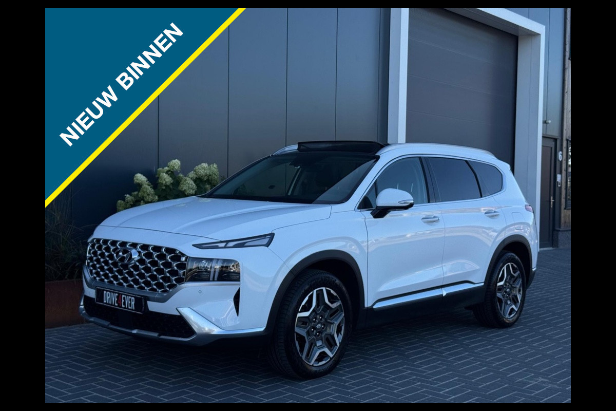 Hyundai Santa Fe 1.6 T-GDI PHEV Pr SKY 7p FULL PANO NAVI CLIMATE 360 CAMERA Hyundai Santa Fe 1.6 T-GDI PHEV Pr SKY 7p FULL PANO NAVI CLIMATE 360 CAMERA