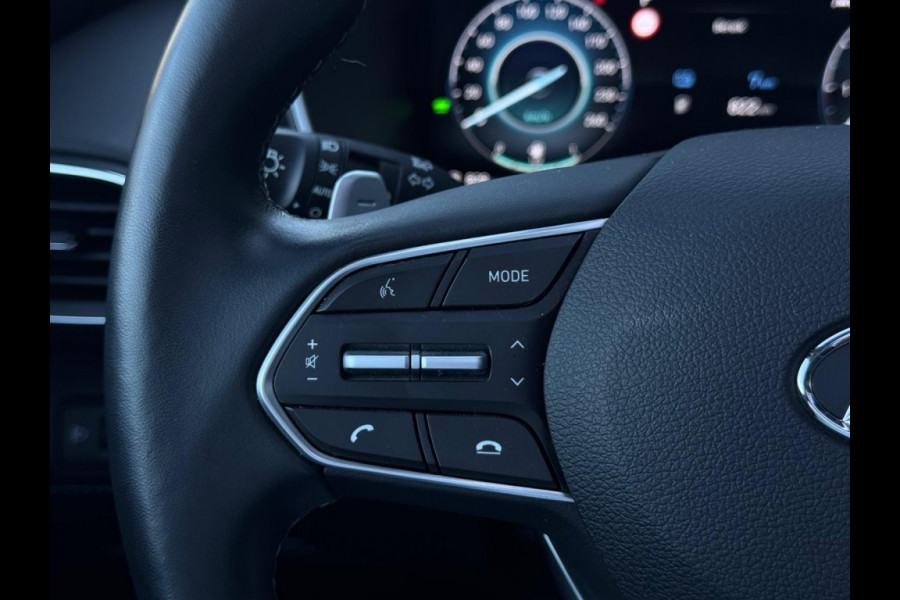 Hyundai Santa Fe 1.6 T-GDI PHEV Pr SKY 7p FULL PANO NAVI CLIMATE 360 CAMERA
