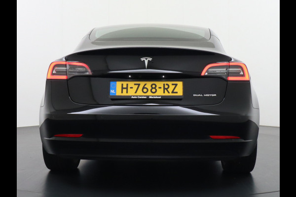 Tesla Model 3 Long Range AWD 75kWh 463PK SOH 99% 19"Lmv FSD-3 Computer Premium Audio AutoPilot Panoramadak Camera's Leer Adaptive-Cruise-Contr 4WD Stoel en achterbank verwarming Elektr.Stoelen+Memory+Easy-Entry WiFi Origineel Nederlandse Auto Garantie op Accu/Motor tot 22-04-2028/192.000km