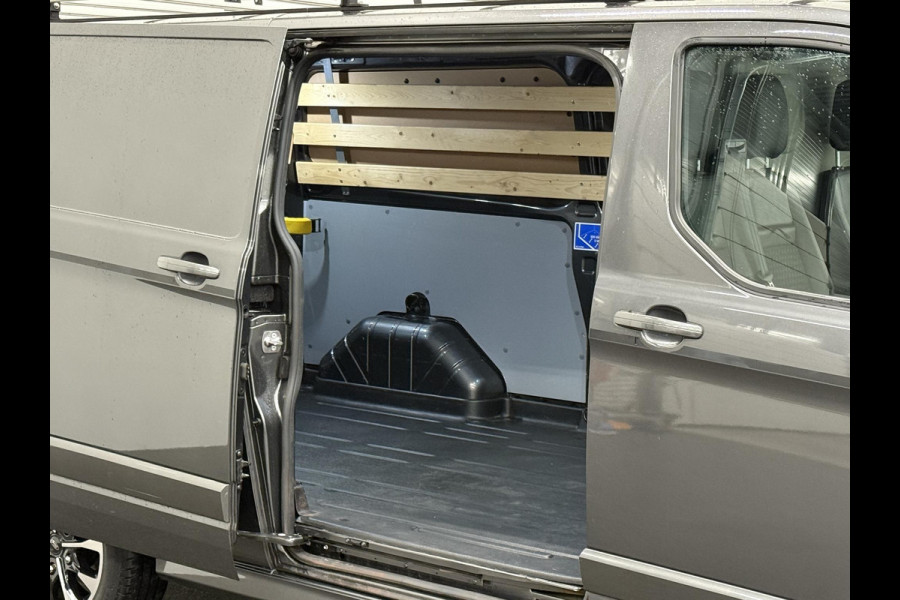Ford Transit Custom 320 2.0 TDCI L2H1 Sport Automaat Airco ACC Bluetooth Navi Trekhaak Imperiaal