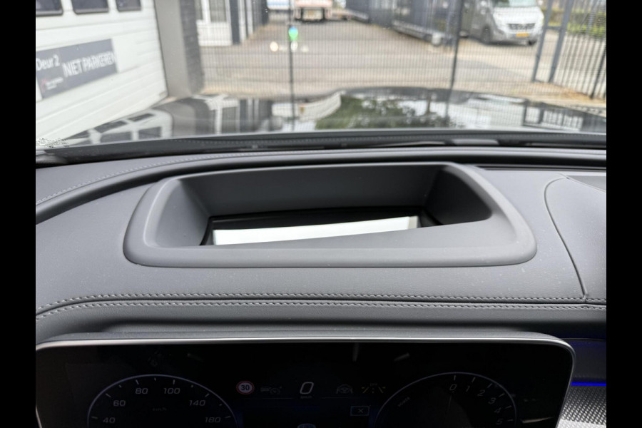 Mercedes-Benz GLC 400e 4MATIC AMG ACHTERAS BESTURING / LUCHTVERING/ PANO/HEAD-UP