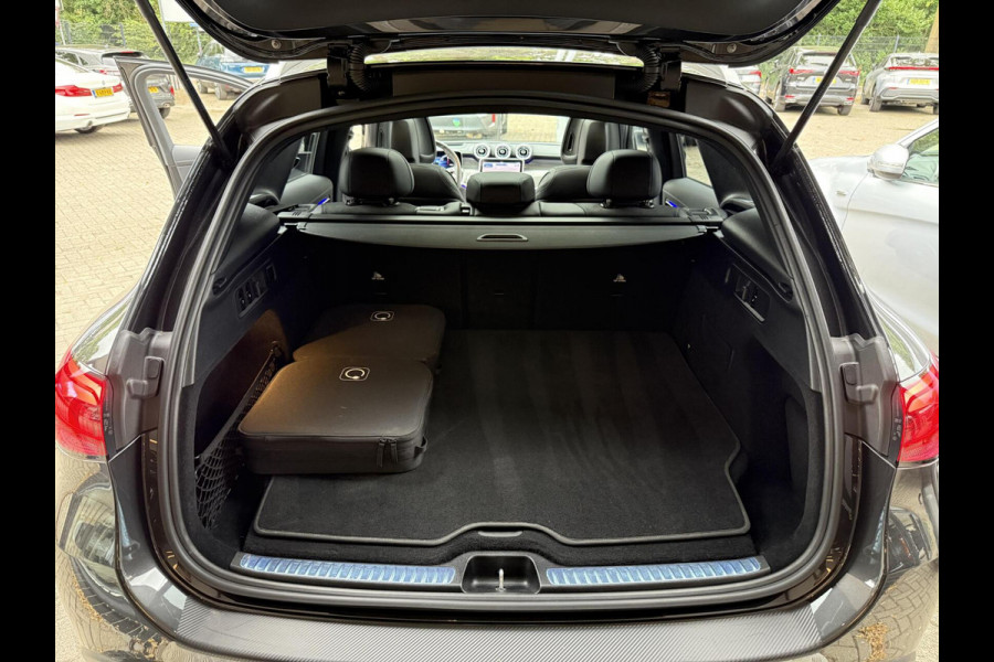 Mercedes-Benz GLC 400e 4MATIC AMG ACHTERAS BESTURING / LUCHTVERING/ PANO/HEAD-UP