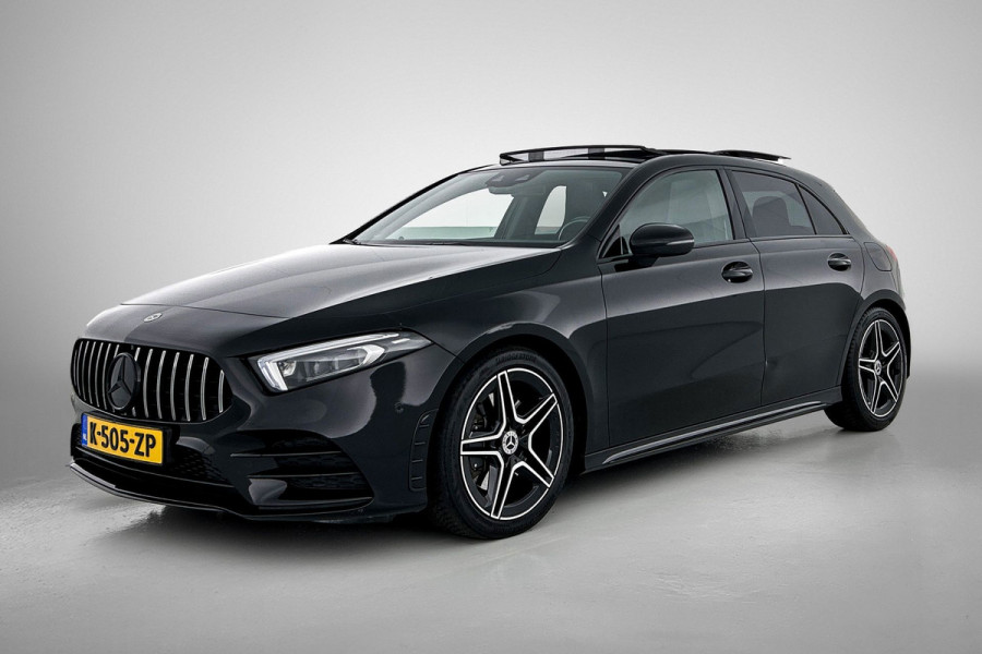 Mercedes-Benz A-Klasse 220 AMG Premium(BOM VOL, Pano, SfeerV, Burmester Audio, StoelV, Camera, Navi, PDC V+A, Etc)