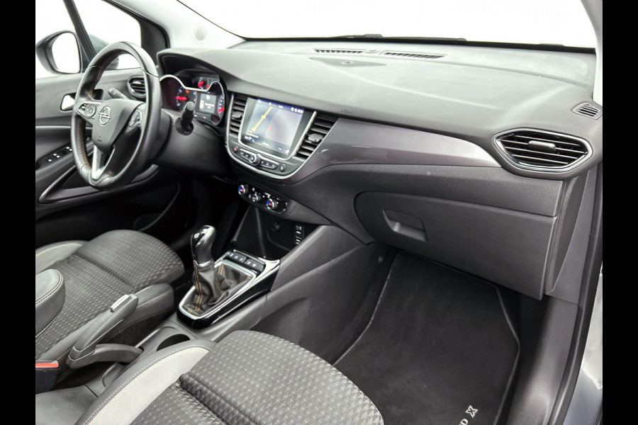 Opel Crossland X 1.2 Turbo Innovation(NL-auto, Perfect OnderH, Trekhaak, Carplay/ Android, Camera, SfeerV, Lane Assit, Navi, Etc)