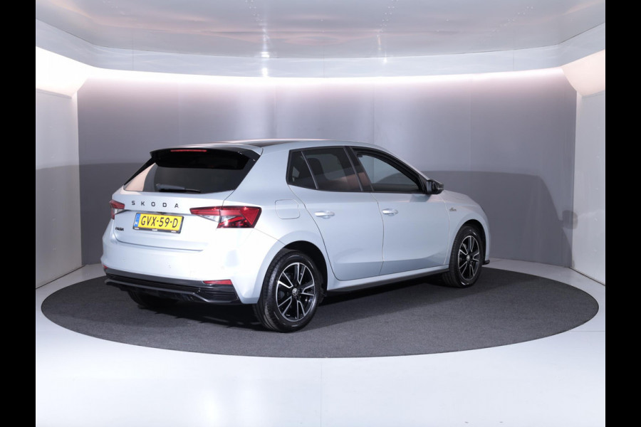 Škoda Fabia 1.0 TSI Monte Carlo 115 pk Automaat (DSG) | Verlengde garantie | Navigatie via App | Panoramadak | Parkeersensoren | Achteruitrijcamera | Stoelverwarming |