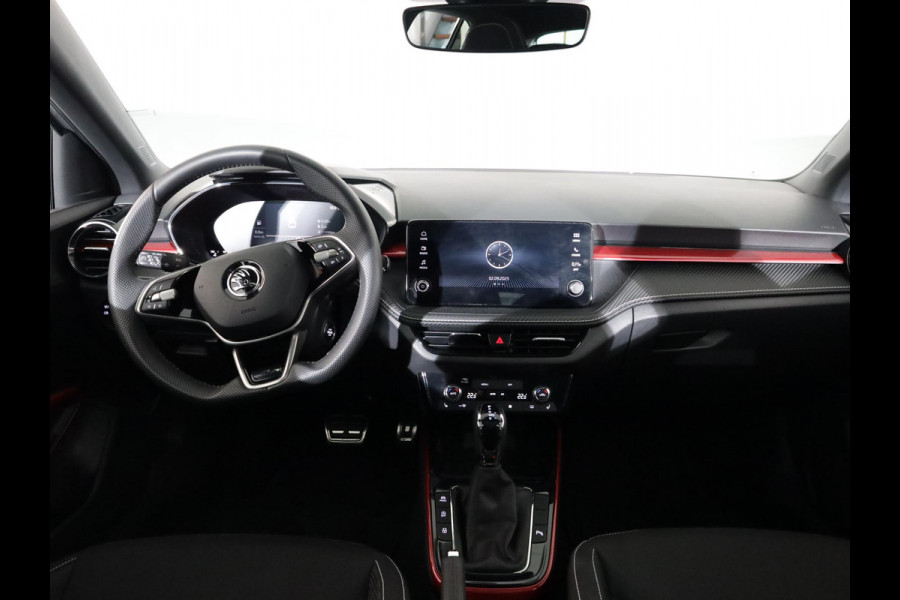 Škoda Fabia 1.0 TSI Monte Carlo 115 pk Automaat (DSG) | Verlengde garantie | Navigatie via App | Panoramadak | Parkeersensoren | Achteruitrijcamera | Stoelverwarming |