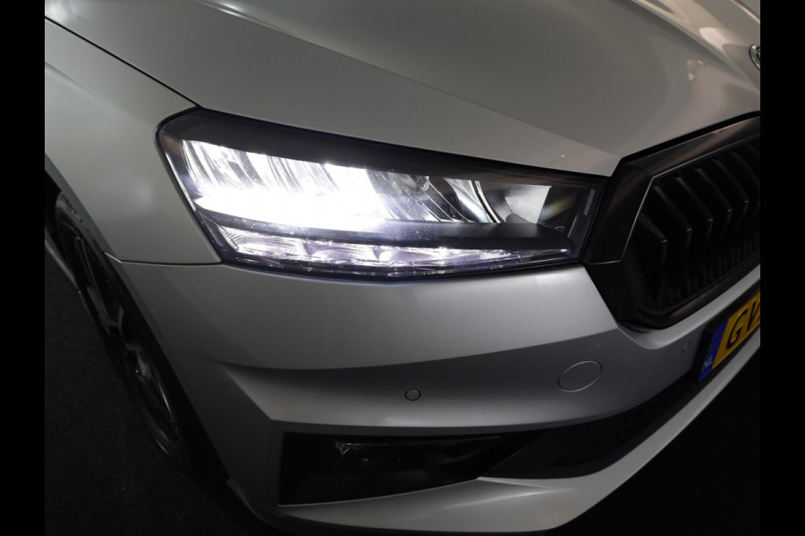 Škoda Fabia 1.0 TSI Monte Carlo 115 pk Automaat (DSG) | Verlengde garantie | Navigatie via App | Panoramadak | Parkeersensoren | Achteruitrijcamera | Stoelverwarming |