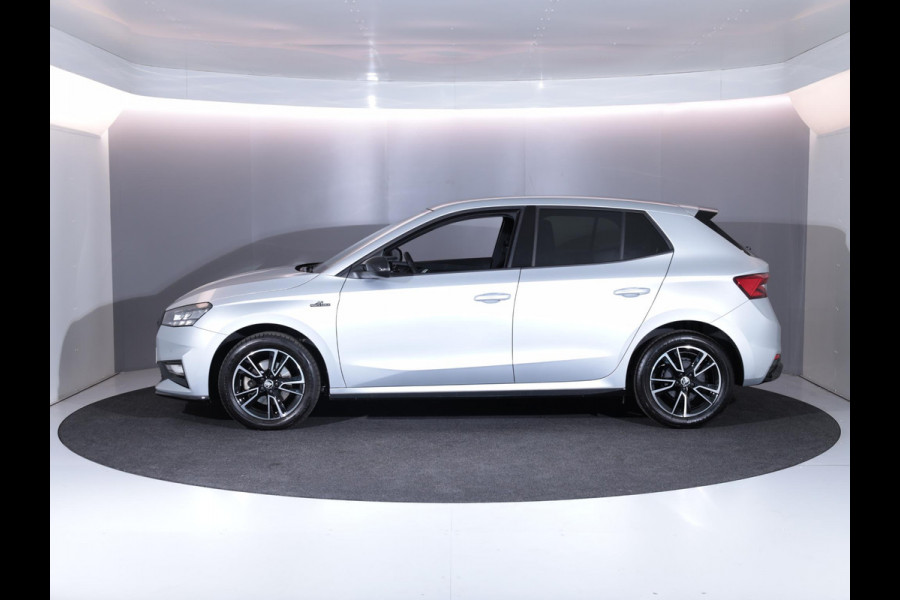 Škoda Fabia 1.0 TSI Monte Carlo 115 pk Automaat (DSG) | Verlengde garantie | Navigatie via App | Panoramadak | Parkeersensoren | Achteruitrijcamera | Stoelverwarming |
