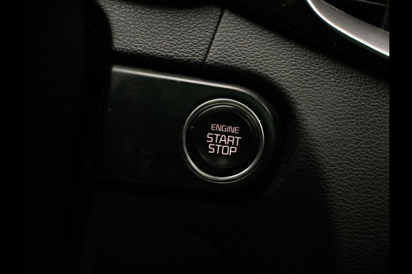 Kia ProCeed 1.4 T-GDI GT-PlusLine (PANORAMADAK,APPLE CARPLAY,XENON,STOEL/STUURVERWARMING,SPORTSTOELEN,CAMERA,DODEHOEK,NETTE STAAT)