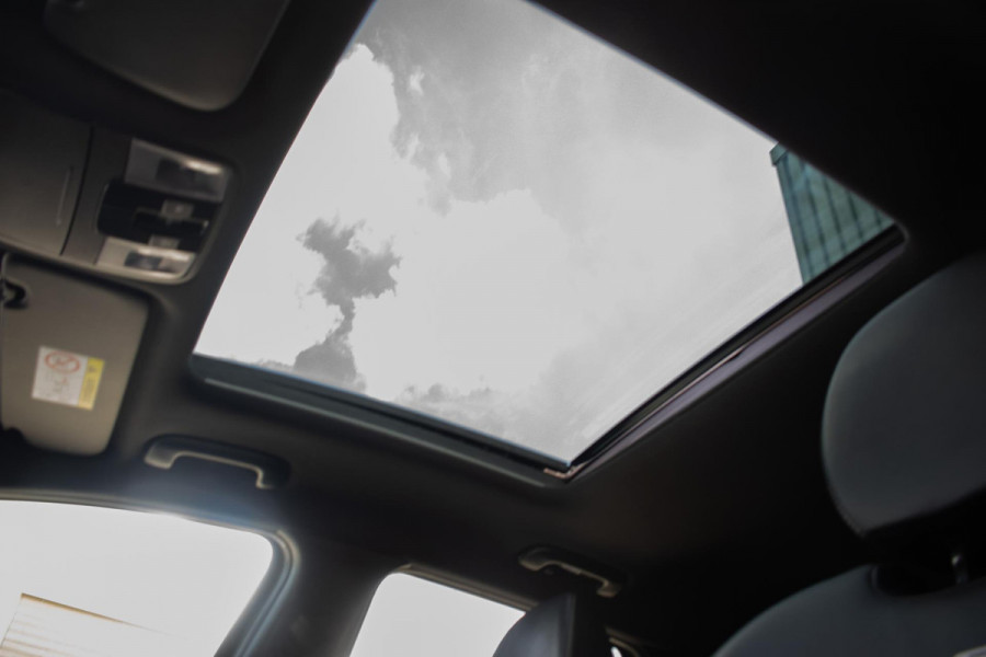 Kia ProCeed 1.4 T-GDI GT-PlusLine (PANORAMADAK,APPLE CARPLAY,XENON,STOEL/STUURVERWARMING,SPORTSTOELEN,CAMERA,DODEHOEK,NETTE STAAT)
