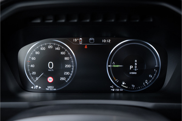 Volvo XC90 2.0 T8 Recharge AWD R-Design - Panorama | Luchtvering | B&W | Memory | Elek. Trekhaak | Stoelkoeling | Massage