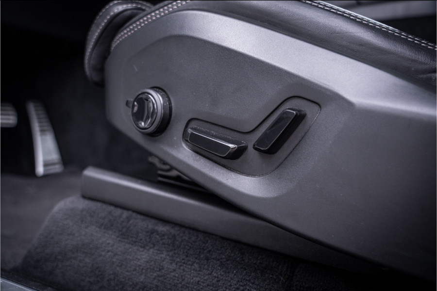 Volvo XC90 2.0 T8 Recharge AWD R-Design - Panorama | Luchtvering | B&W | Memory | Elek. Trekhaak | Stoelkoeling | Massage