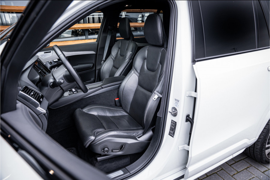 Volvo XC90 2.0 T8 Recharge AWD R-Design - Panorama | Luchtvering | B&W | Memory | Elek. Trekhaak | Stoelkoeling | Massage