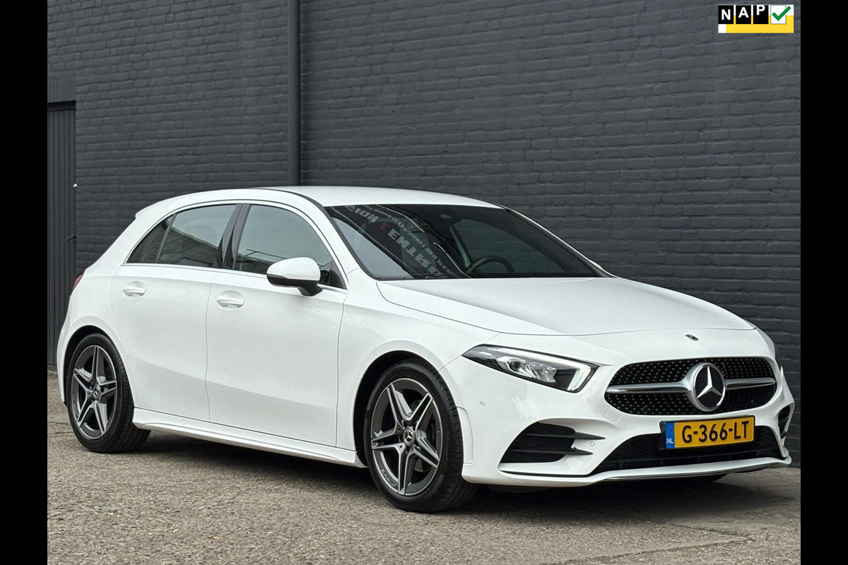 Mercedes-Benz A-Klasse 180 Business Solution AMG | SPORT | STOEL VERW | CARPLAY | MULTI STUUR | CAMERA | NWE APK Mercedes-Benz A-Klasse 180 Business Solution AMG | SPORT | STOEL VERW | CARPLAY | MULTI STUUR | CAMERA | NWE APK