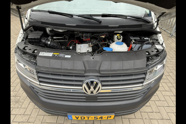 Volkswagen Transporter 2.0 TDI 150PK EURO6L2H1 32 Cruise control/navigatie systeem/trekhaak