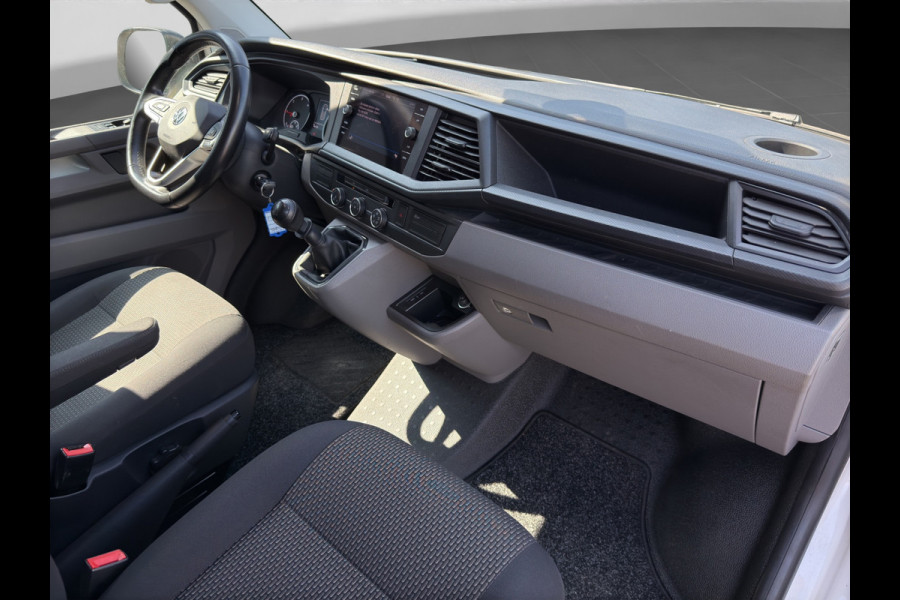 Volkswagen Transporter 2.0 TDI 150PK EURO6L2H1 32 Cruise control/navigatie systeem/trekhaak