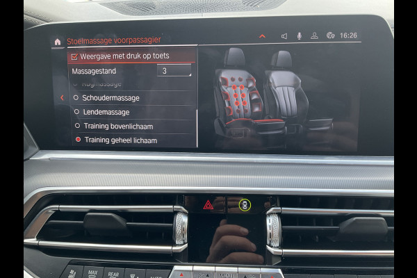 BMW X6 M50D High Executive M-Sport HUD Trekhaak Harman/Kardon Laser-Led 360Cam 32940KM! BMW X6 M50D High Executive M-Sport HUD Trekhaak Harman/Kardon Laser-Led 360Cam 32940KM!