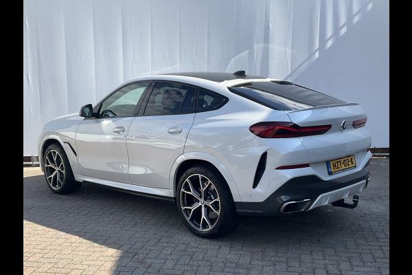 BMW X6 M50D High Executive M-Sport HUD Trekhaak Harman/Kardon Laser-Led 360Cam 32940KM! BMW X6 M50D High Executive M-Sport HUD Trekhaak Harman/Kardon Laser-Led 360Cam 32940KM!