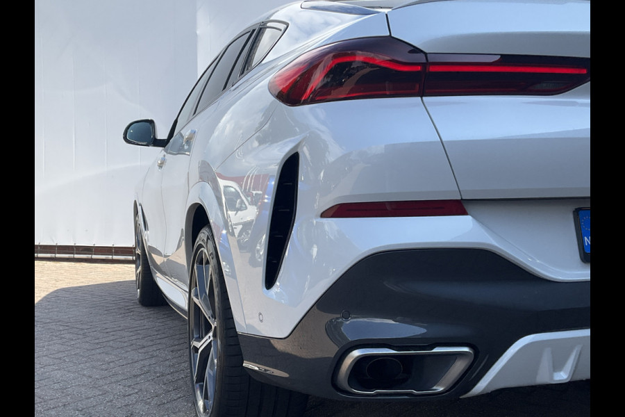 BMW X6 M50D High Executive M-Sport HUD Trekhaak Harman/Kardon Laser-Led 360Cam 32940KM! BMW X6 M50D High Executive M-Sport HUD Trekhaak Harman/Kardon Laser-Led 360Cam 32940KM!