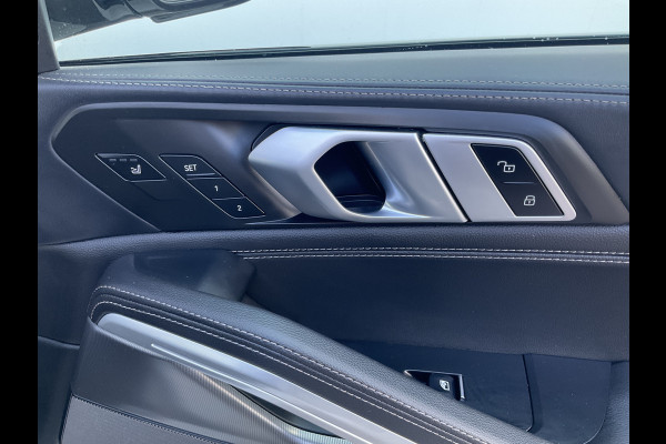 BMW X6 M50D High Executive M-Sport HUD Trekhaak Harman/Kardon Laser-Led 360Cam 32940KM! BMW X6 M50D High Executive M-Sport HUD Trekhaak Harman/Kardon Laser-Led 360Cam 32940KM!