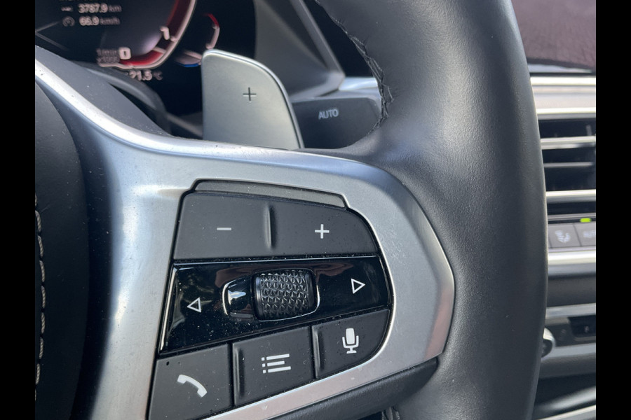 BMW X6 M50D High Executive M-Sport HUD Trekhaak Harman/Kardon Laser-Led 360Cam 32940KM! BMW X6 M50D High Executive M-Sport HUD Trekhaak Harman/Kardon Laser-Led 360Cam 32940KM!