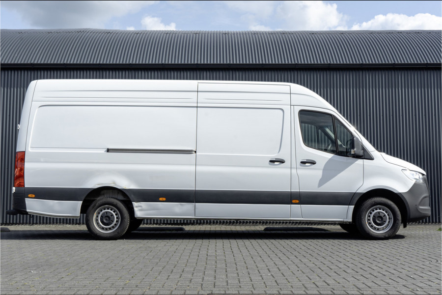 Mercedes-Benz Sprinter 317 CDI | L3H2 | Automaat met Flippers | MBUX | Camera | Climate | Cruise | PDC | Euro 6