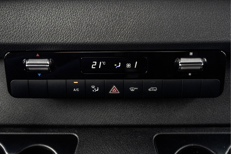 Mercedes-Benz Sprinter 317 CDI | L3H2 | Automaat met Flippers | MBUX | Camera | Climate | Cruise | PDC | Euro 6