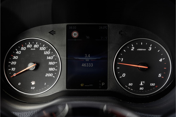 Mercedes-Benz Sprinter 317 CDI | L3H2 | Automaat met Flippers | MBUX | Camera | Climate | Cruise | PDC | Euro 6