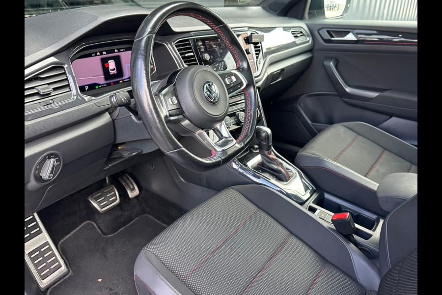 Volkswagen T-Roc 1.5 TSI Sport VIRTUAL/PANO/NAVI