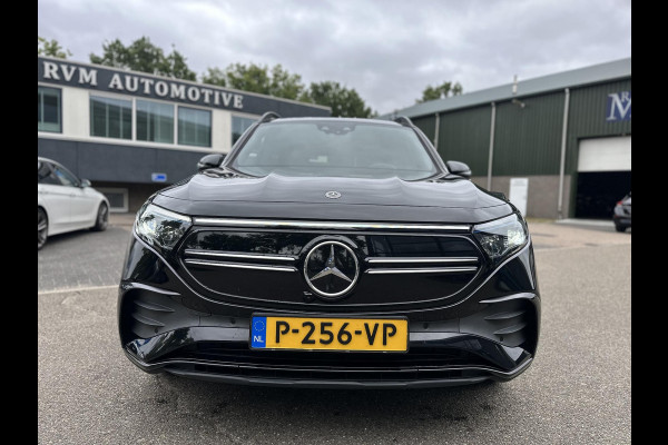 Mercedes-Benz EQB 250 AMG Line 7p. 67 kWh PANORAMADAK | ELECTR STOELEN+geheugen | AMBILIGHT | ADAPTIVE CRUISE | HEAD UP | MEGA COMPLEET!
