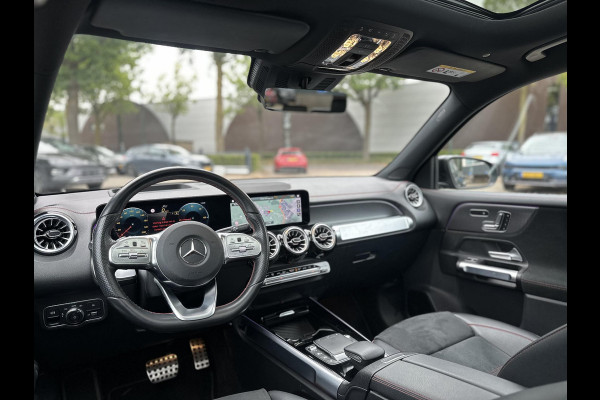 Mercedes-Benz EQB 250 AMG Line 7p. 67 kWh PANORAMADAK | ELECTR STOELEN+geheugen | AMBILIGHT | ADAPTIVE CRUISE | HEAD UP | MEGA COMPLEET!