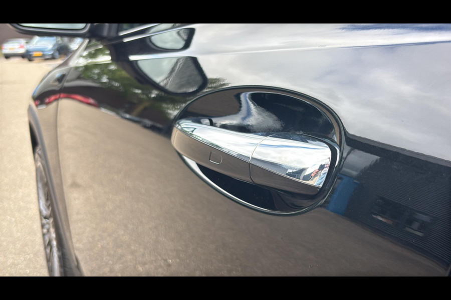 Mercedes-Benz EQB 250 AMG Line 7p. 67 kWh PANORAMADAK | ELECTR STOELEN+geheugen | AMBILIGHT | ADAPTIVE CRUISE | HEAD UP | MEGA COMPLEET!