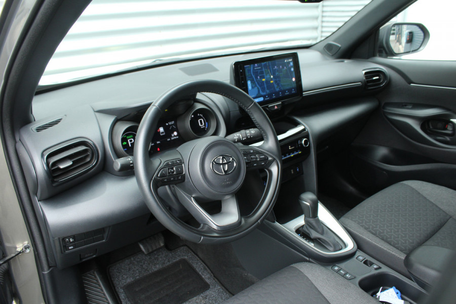 Toyota Yaris Cross 1.5 Hybrid 116pk Dynamic Automaat Clima Cruise Navi Carplay Camera Keyless 17"LMV