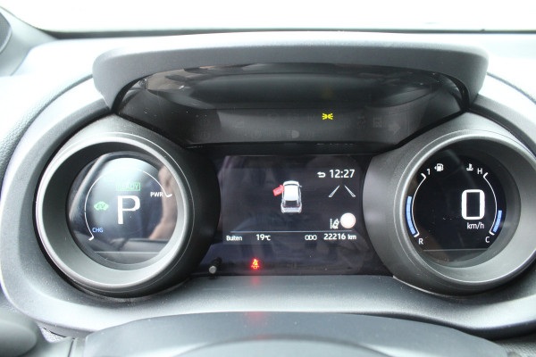 Toyota Yaris Cross 1.5 Hybrid 116pk Dynamic Automaat Clima Cruise Navi Carplay Camera Keyless 17"LMV