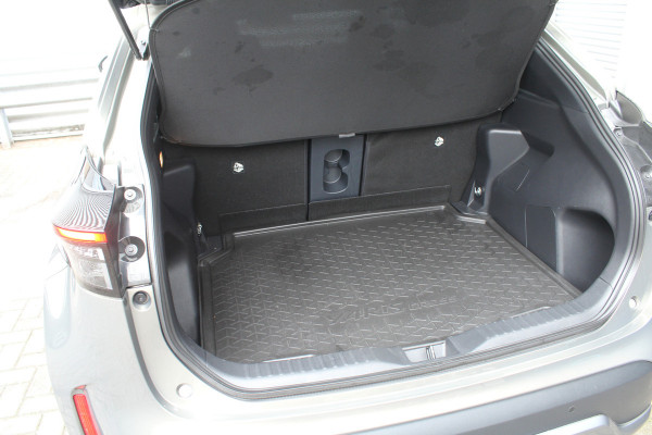 Toyota Yaris Cross 1.5 Hybrid 116pk Dynamic Automaat Clima Cruise Navi Carplay Camera Keyless 17"LMV