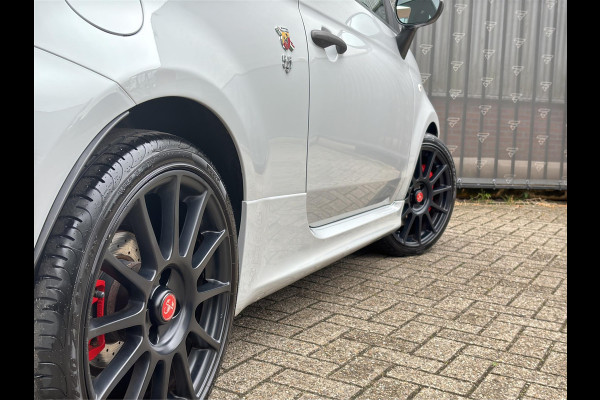 Abarth 500 1.4 T-Jet Competizione | 180 PK | Sabelt GT Seats | Monza Record | Brembo | Climate | Xenon