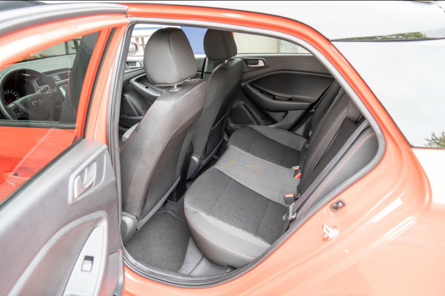 Hyundai i20 1.0 T-GDI Premium Automaat|Prijs rijklaar incl 12 mnd garantie|Afn Trekhaak Clima Navi Camera